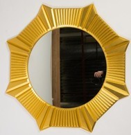 Круглое зеркало Фрида в Петропавловске-Камчатском