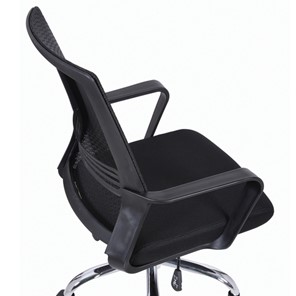 Офисное кресло Brabix Daily MG-317 (с подлокотниками, хром, черное) 531833 в Петропавловске-Камчатском - предосмотр 7