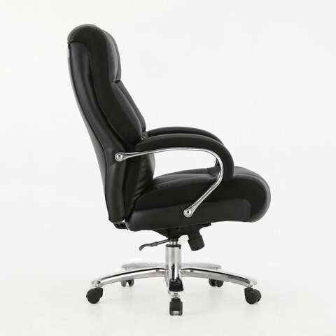 Офисное кресло Brabix Premium Bomer HD-007 (рециклированная кожа, хром, черное) 531939 в Петропавловске-Камчатском - изображение 1