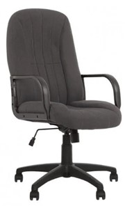 Офисное кресло CLASSIC (PL64) ткань CAGLIARI серый С38 в Петропавловске-Камчатском