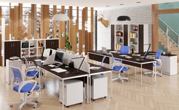 Набор мебели в офис Imago S - два стола, две тумбы в Петропавловске-Камчатском